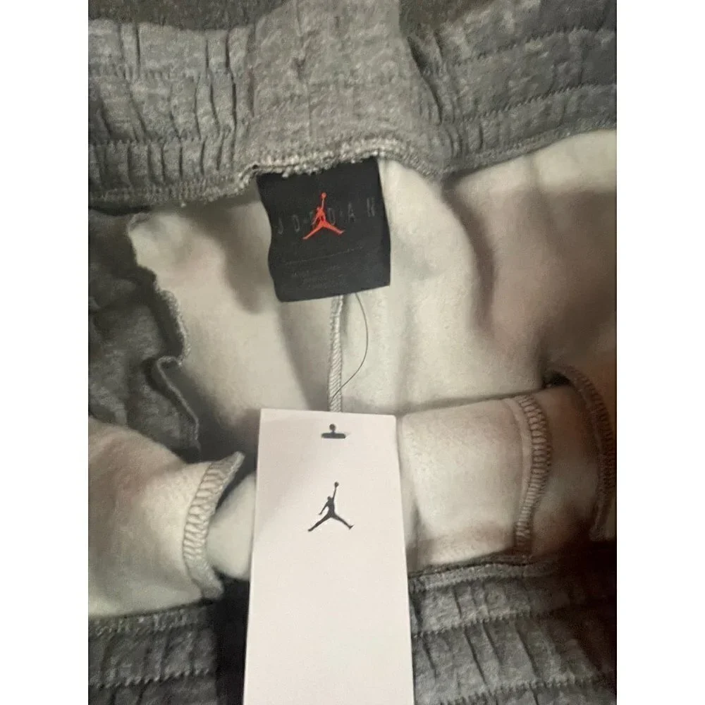 Jordan Men’s Gray Joggers Size Large